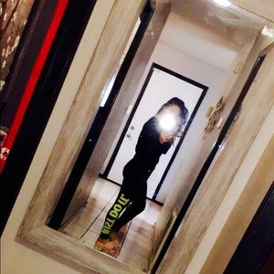 Meet your Posher, Bertha